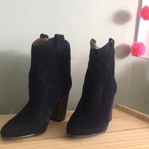 Blue Suede Boots "Lincoln Square"